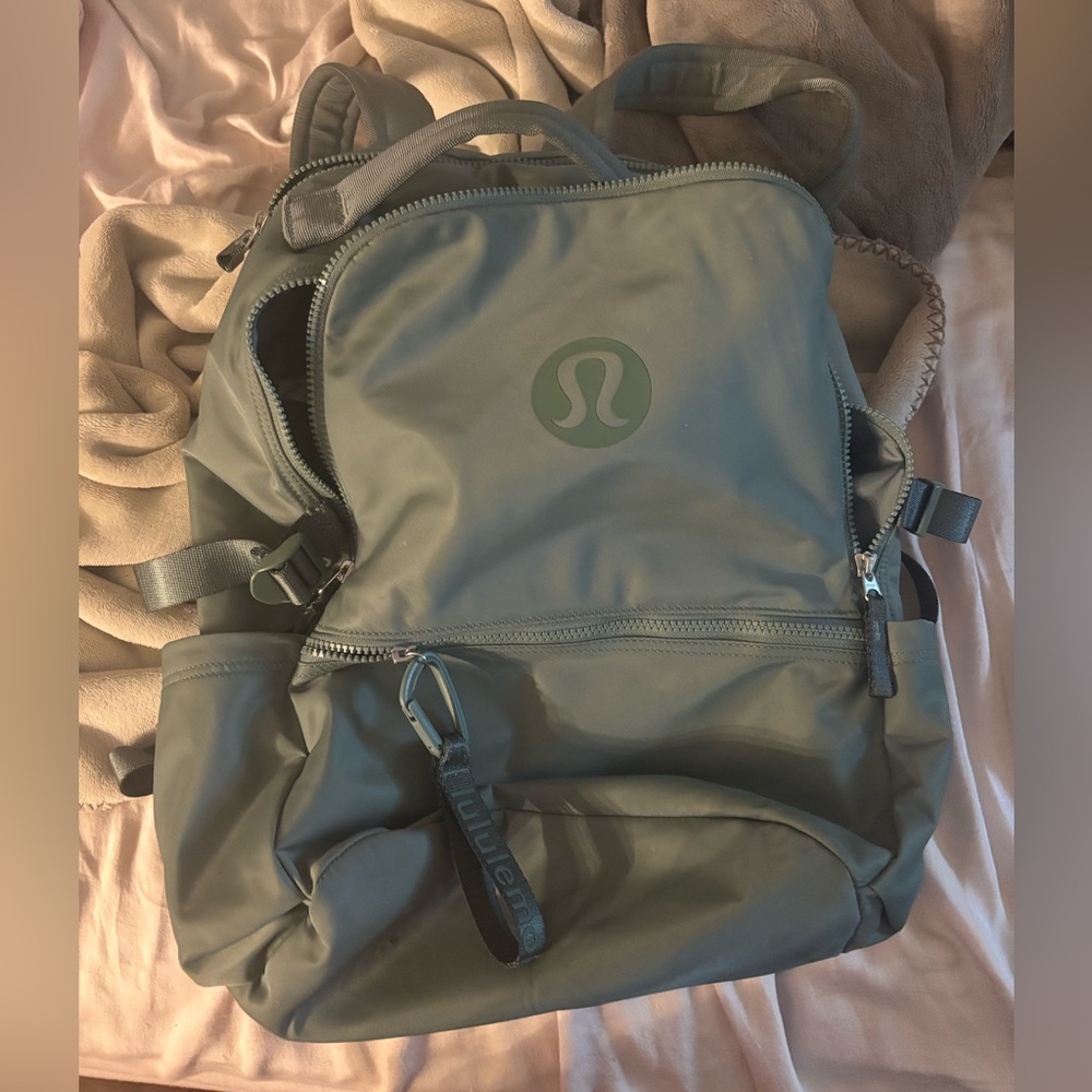 Lululemon New Crew Backpack 22L